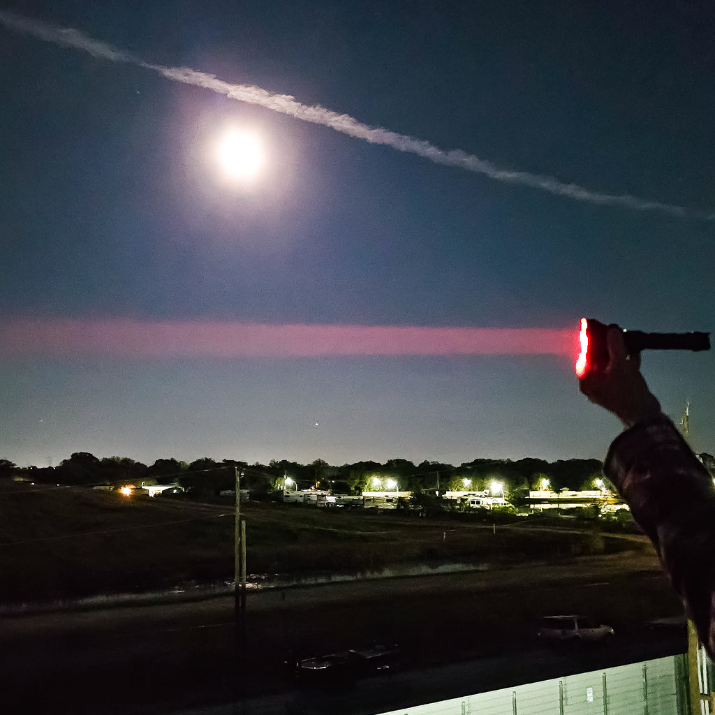 PL50X Dual Color Hunting Light Red/White Rechargeable LED Light Showing the Beam Distance and Intensity