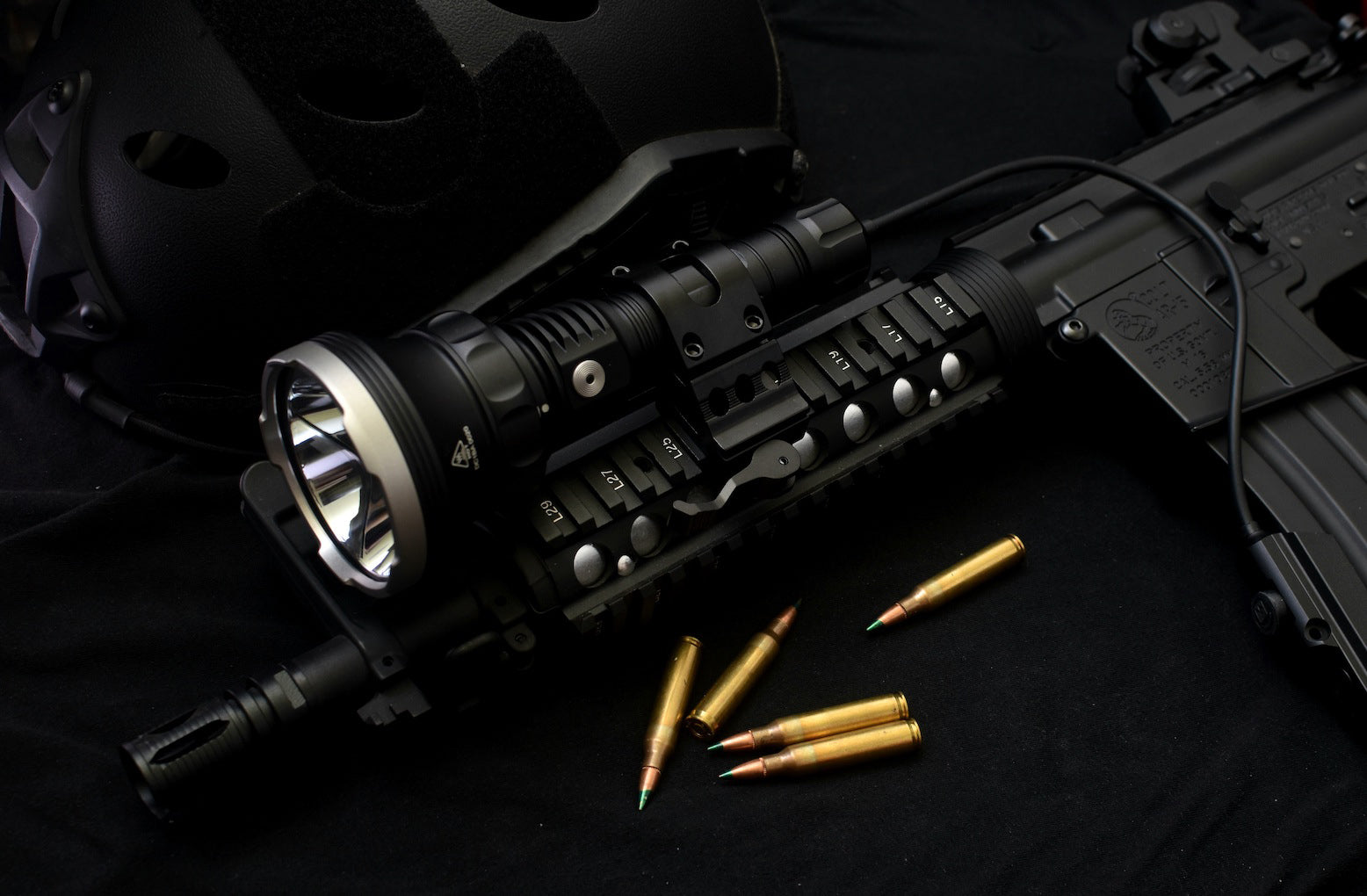 PL50X Dual Color Hunting Light RED/White GREEN/White Rechargeable LED Light Gun Mount