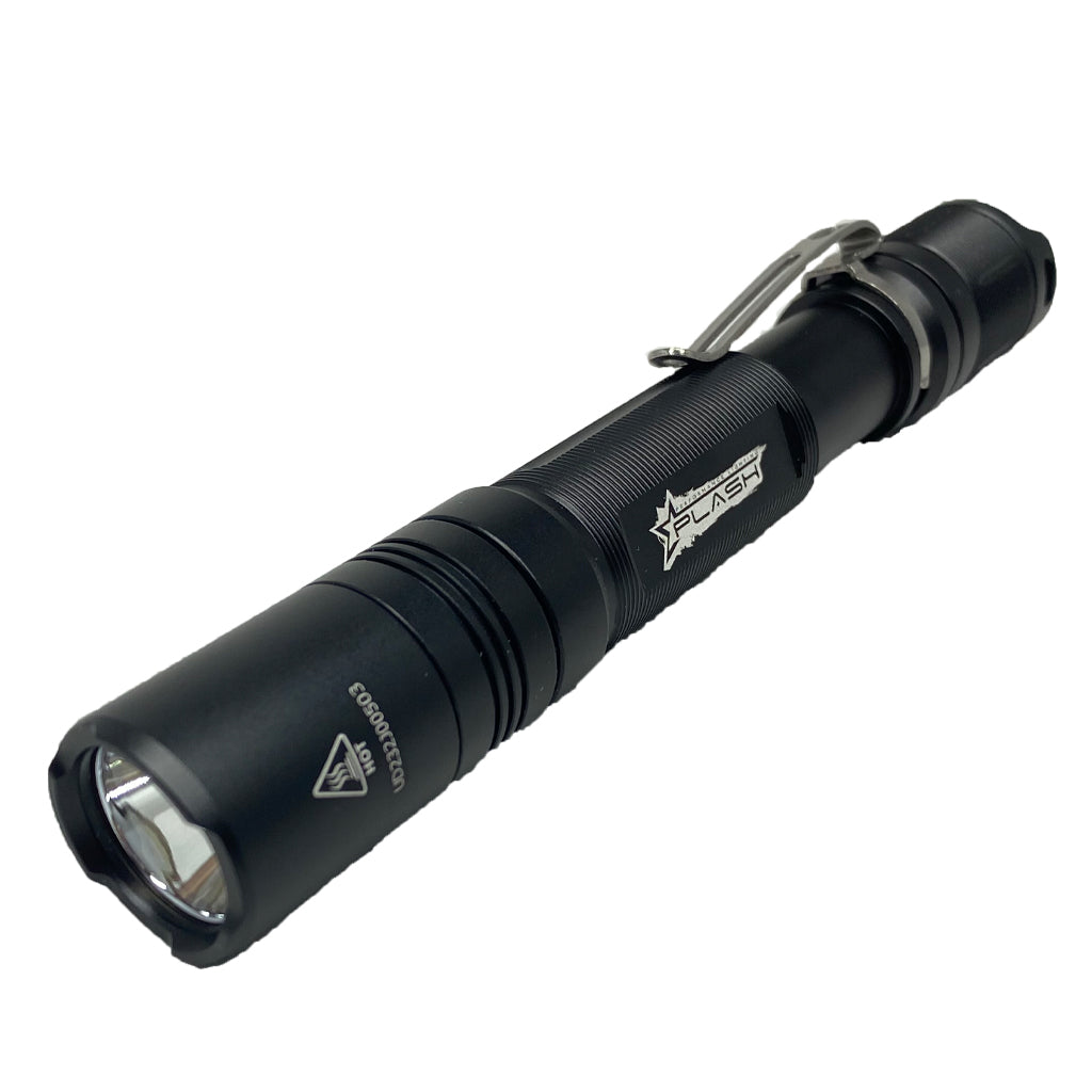 PL8X LED FLASHLIGHT TWO BATTERIES INCLUDED